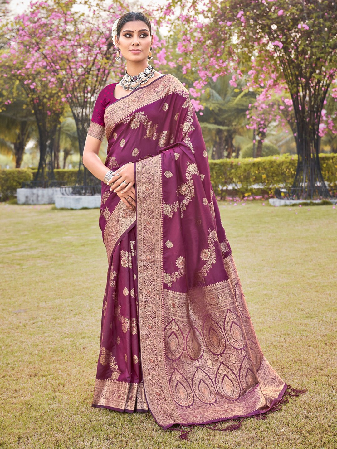 

Mitera Purple Ethnic Motifs Woven Design Zari Banarasi Saree