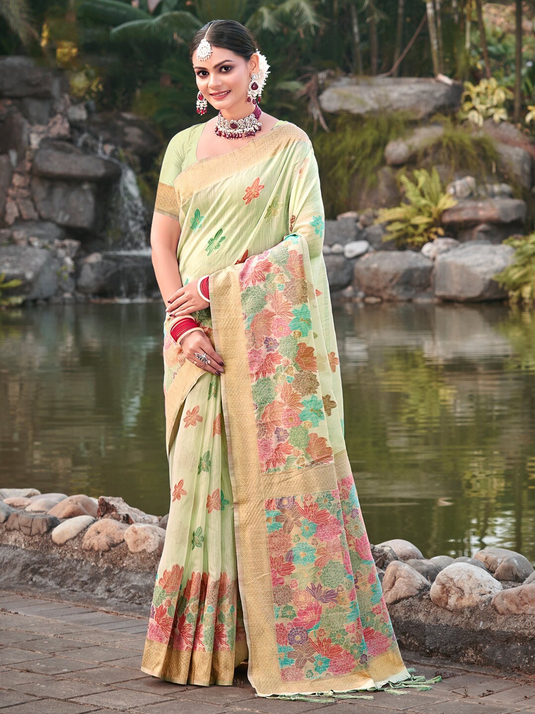 

Mitera Green Floral Woven Design Zari Saree