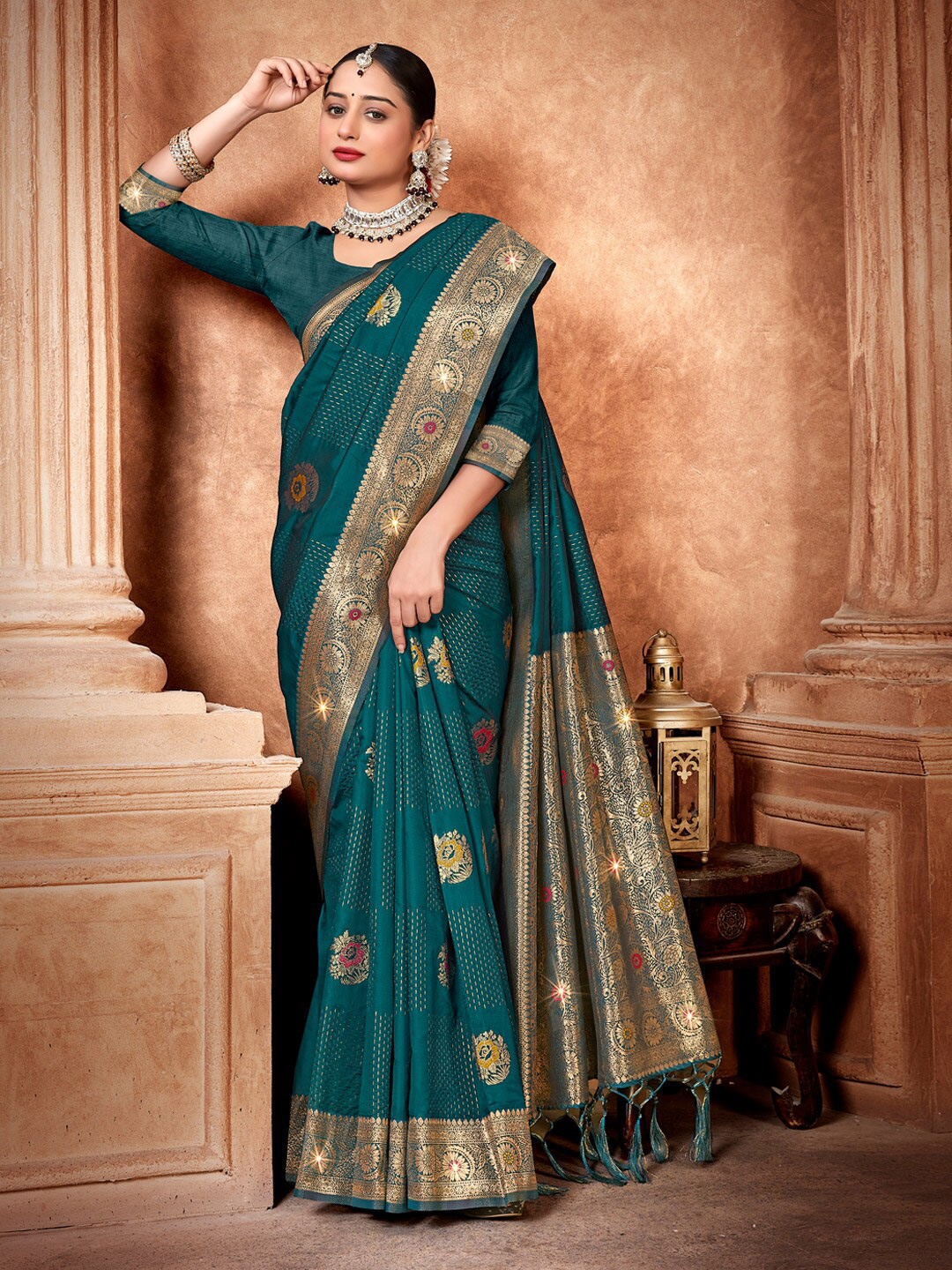 

Mitera Ethnic Motifs Woven Design Zari Banarasi Saree, Sea green