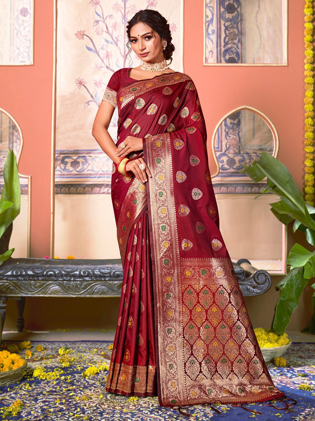 

Mitera Ethnic Woven Design Banarasi Saree, Brown