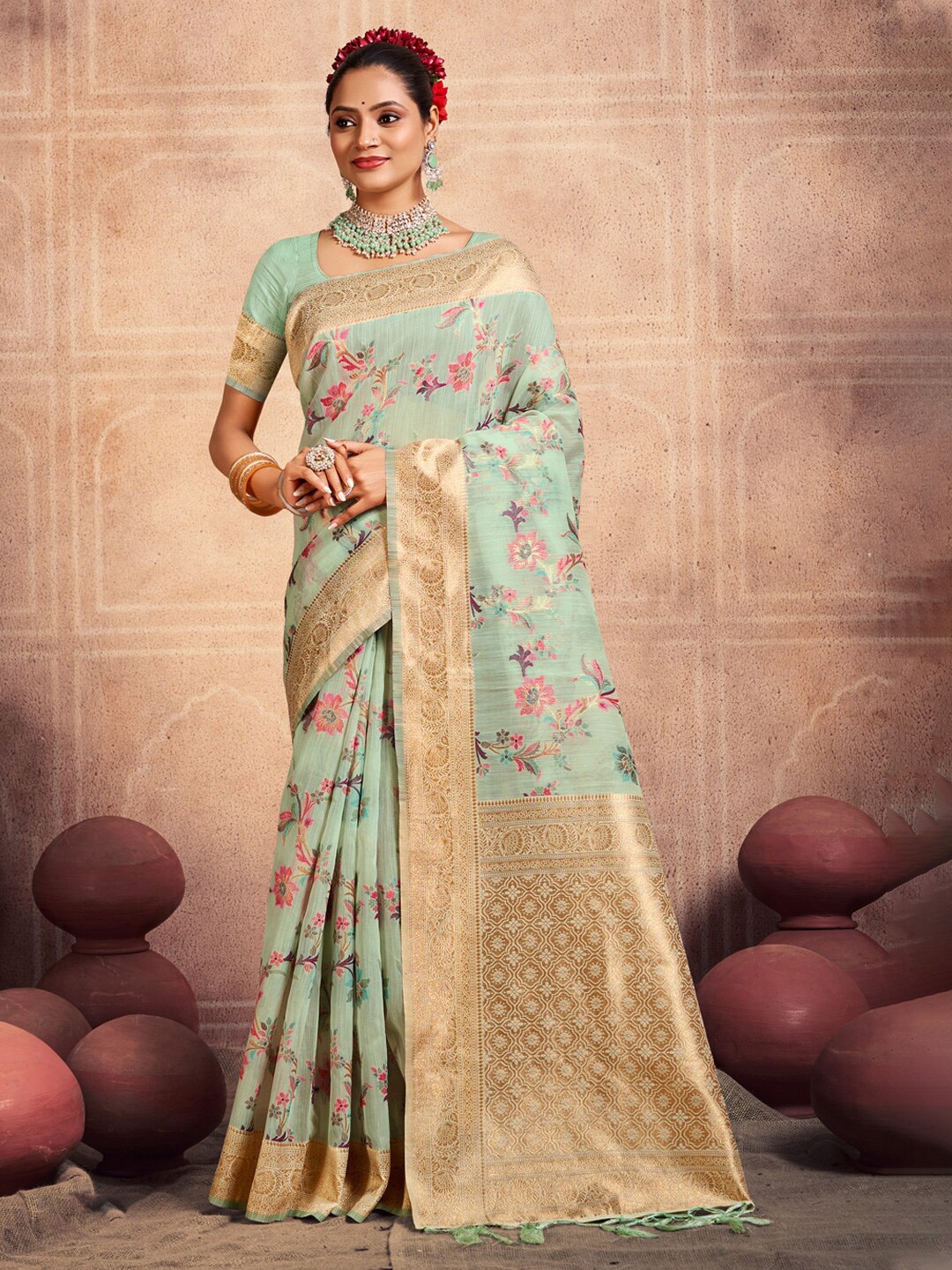 

Mitera Floral Woven Design Zari Saree, Sea green