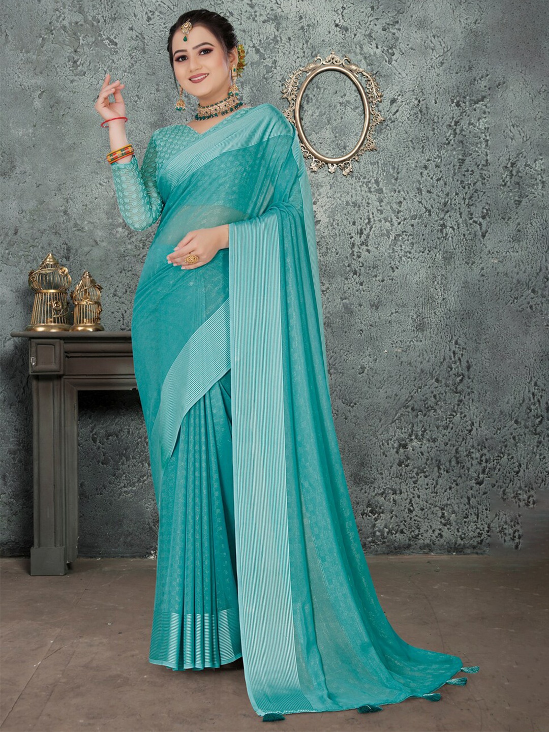 

K 5 Fashion Woven Design Checked Saree With Tassels, Teal