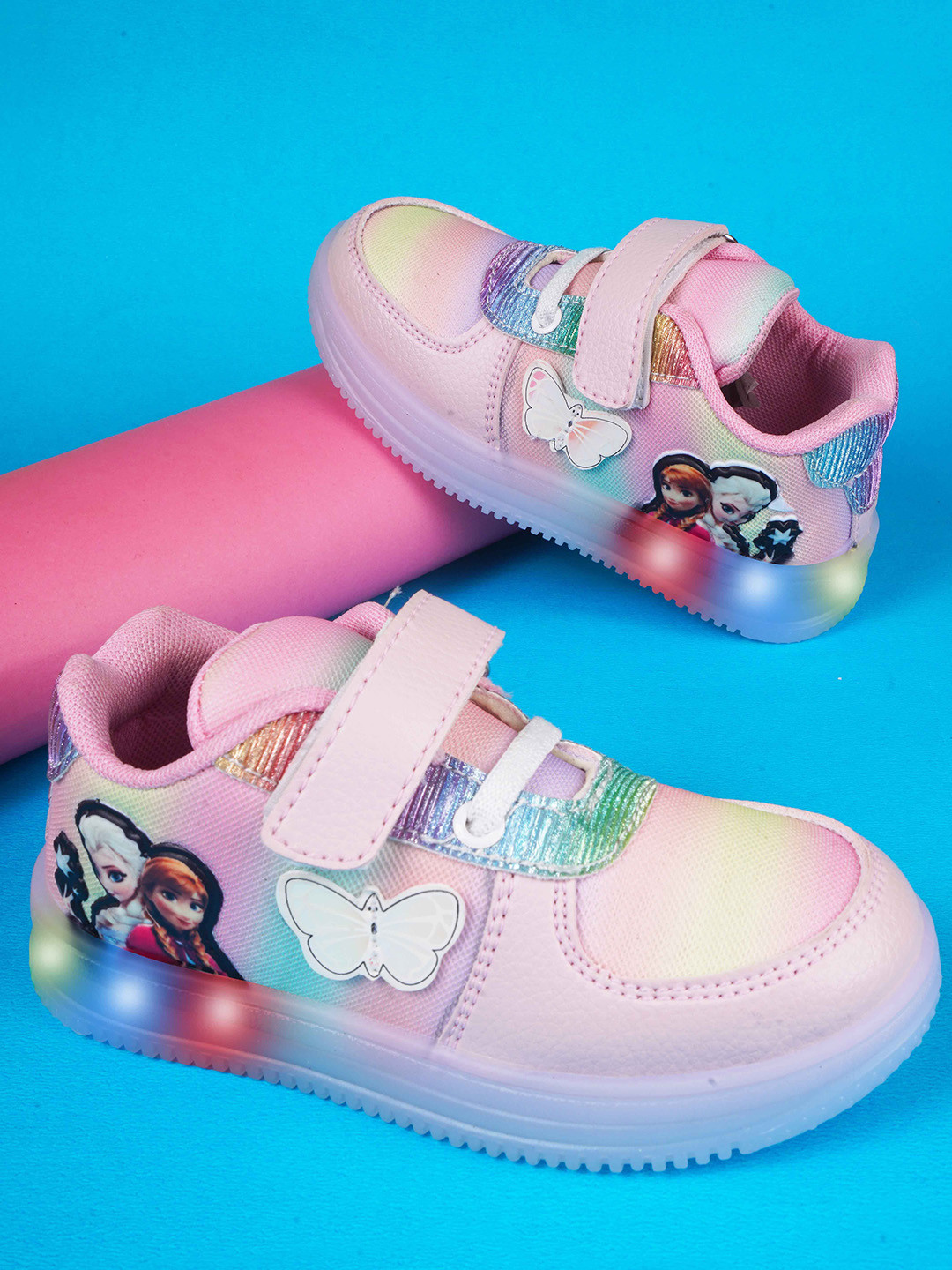 

KATS Girls Colourblocked Lightweight Memory Foam Insole LED Sneakers, Pink