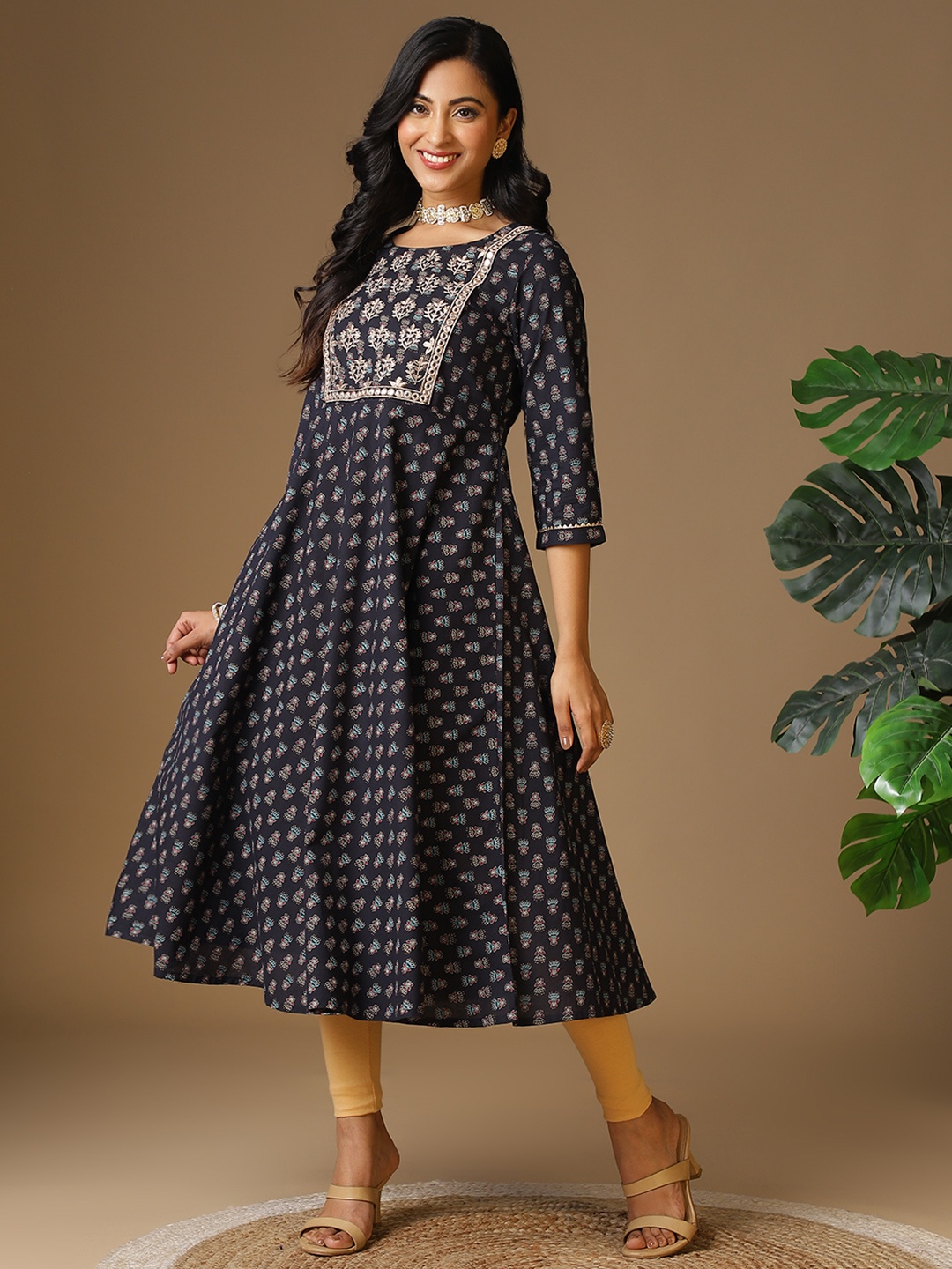 

Rangita Floral Printed Mirror Work Cotton Anarkali Kurta, Navy blue