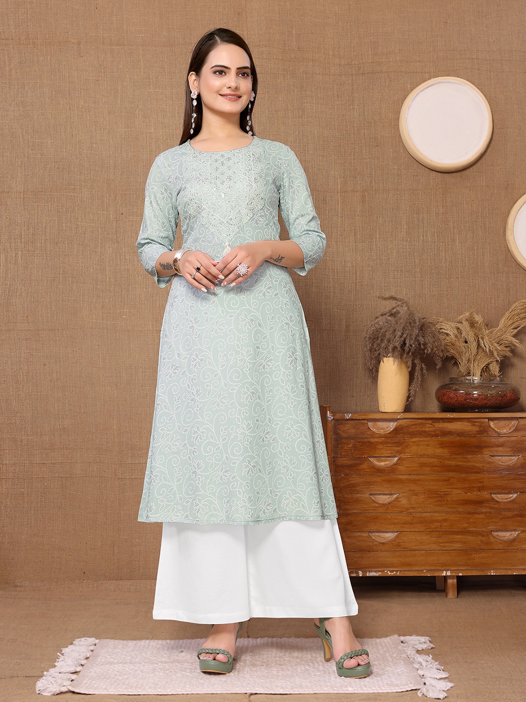 

Rangita Bandhani Printed Thread Work A-line Kurta, Green
