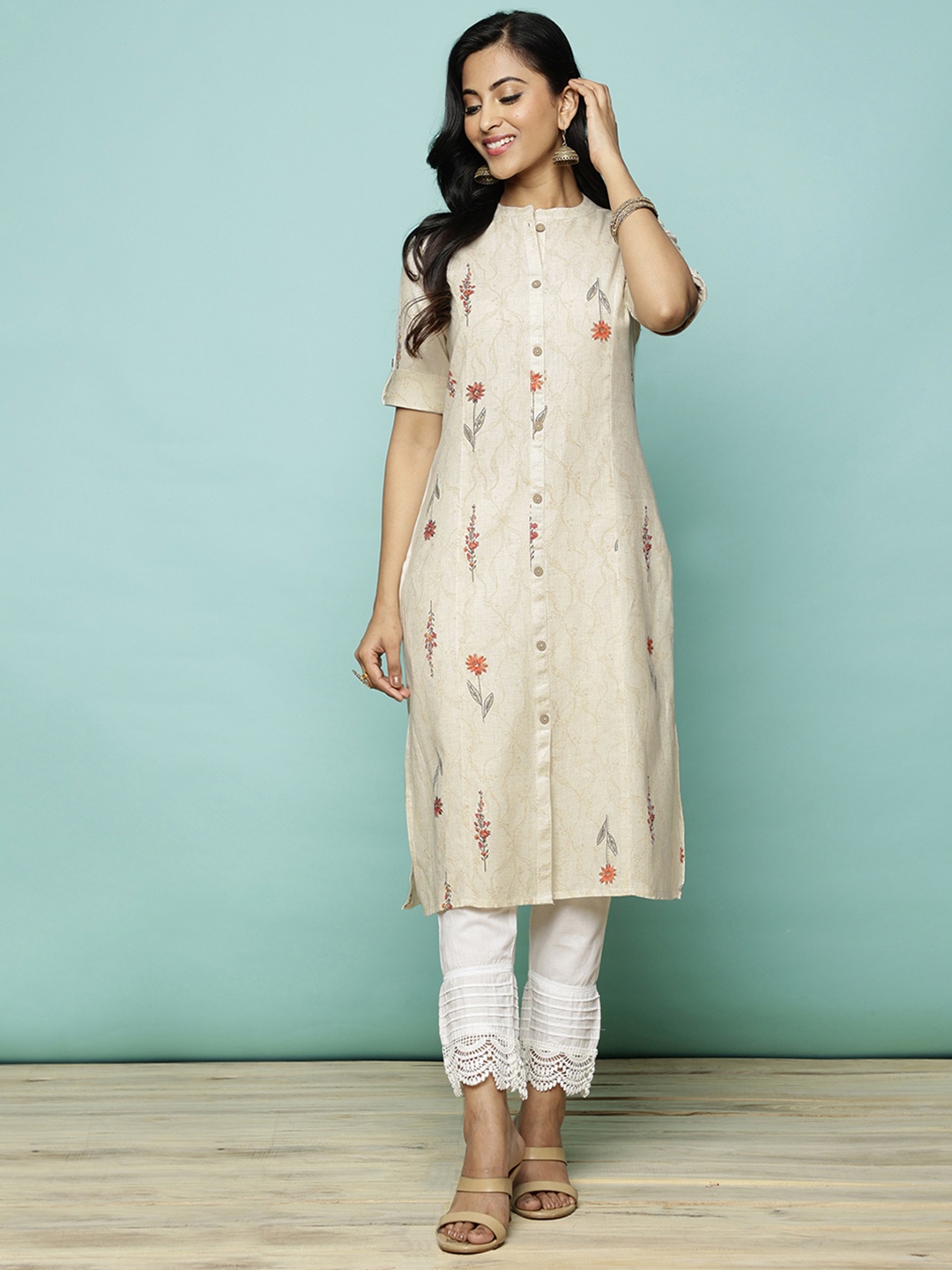 

Rangita Floral Printed Rolled Up Sleeves Cotton A Line Kurta, Red