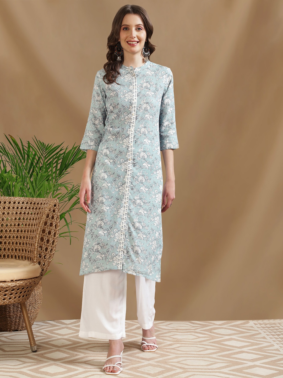 

Rangita Floral Printed Calf Length A Line Kurta, Blue