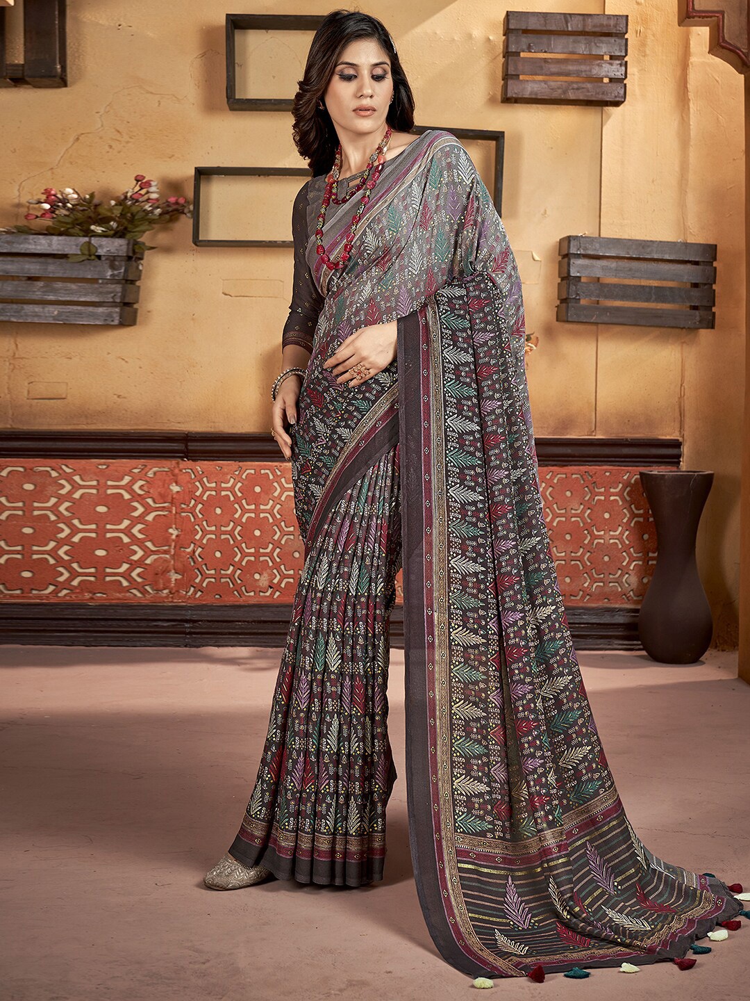

Satrani Mauve Bagh Printed Zari Banarasi Saree