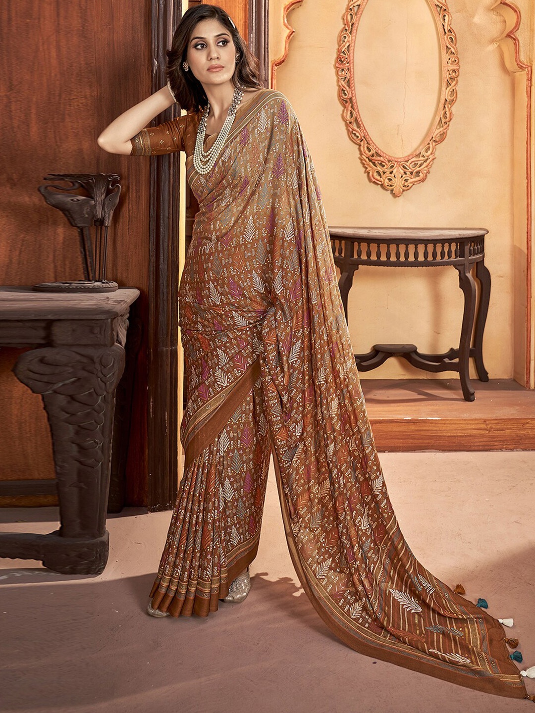 

Satrani Rust Bagh Printed Zari Banarasi Saree