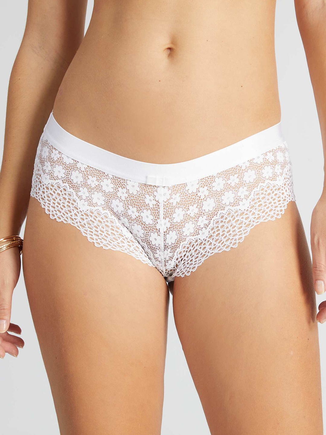 

KIABI Self Design Basic Briefs, White