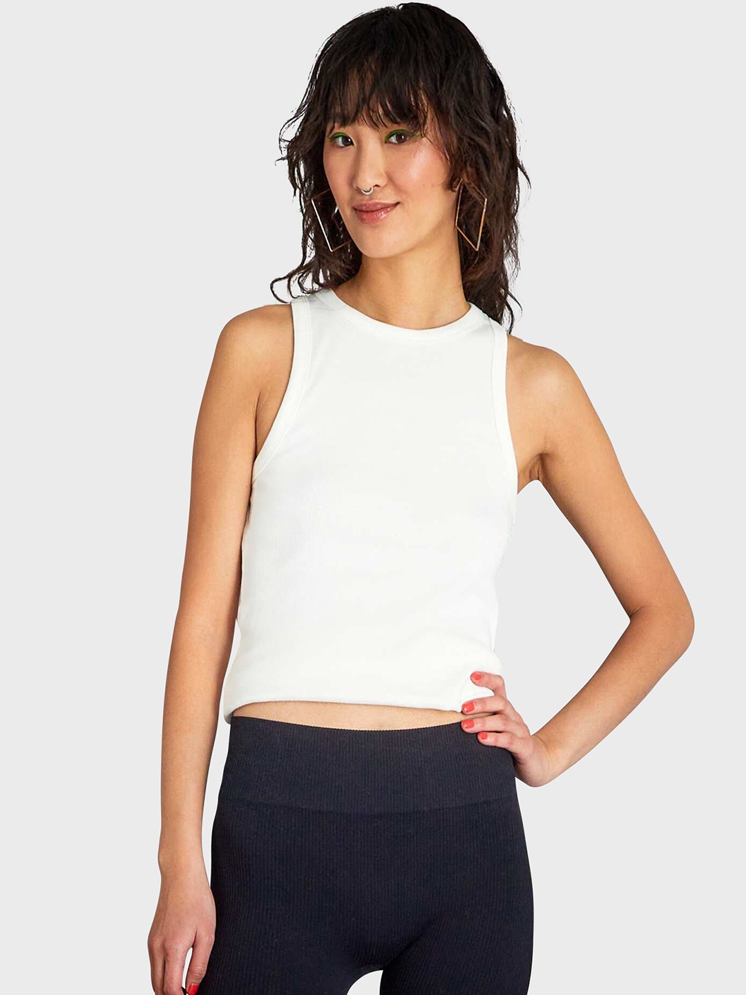 

KIABI Ribbed Round Neck Sleeveless Tank Cotton Top, White