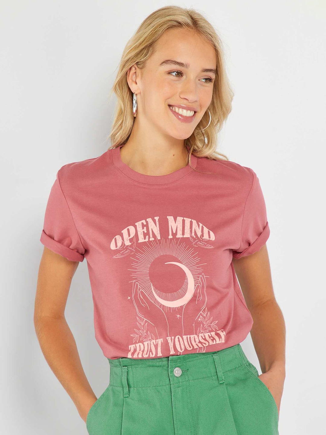 

KIABI Typography Printed Cotton T-shirt, Pink