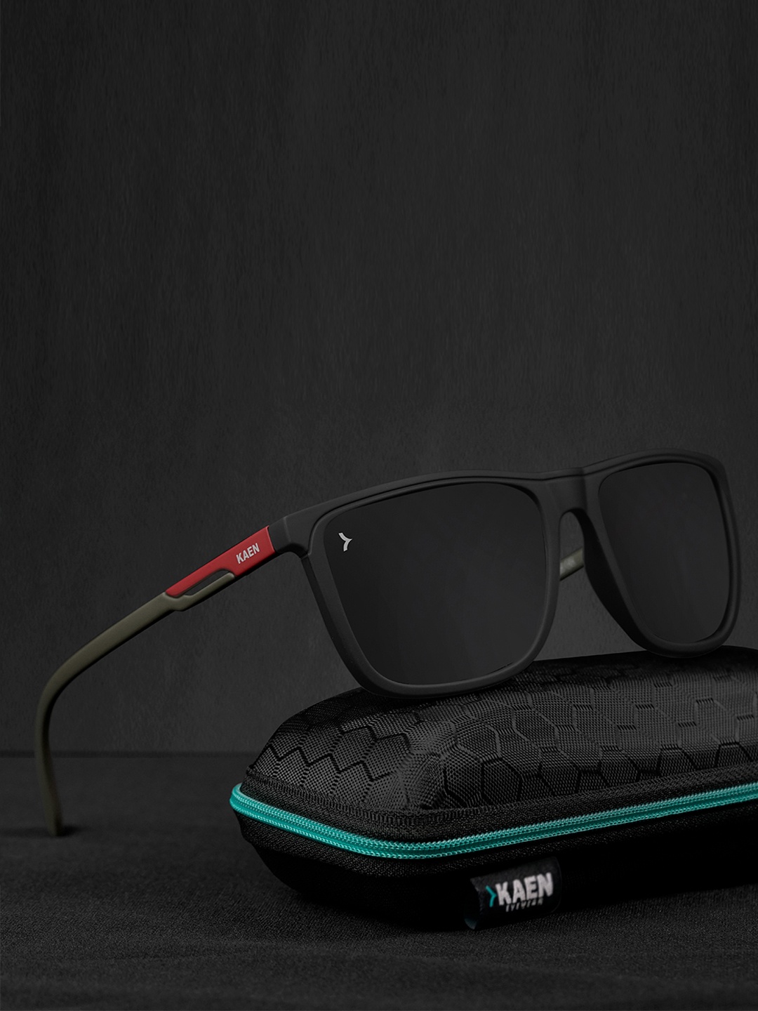 

Eyewearlabs Unisex Rectangle Sunglasses with Polarised Lens ELKASKenC2, Black