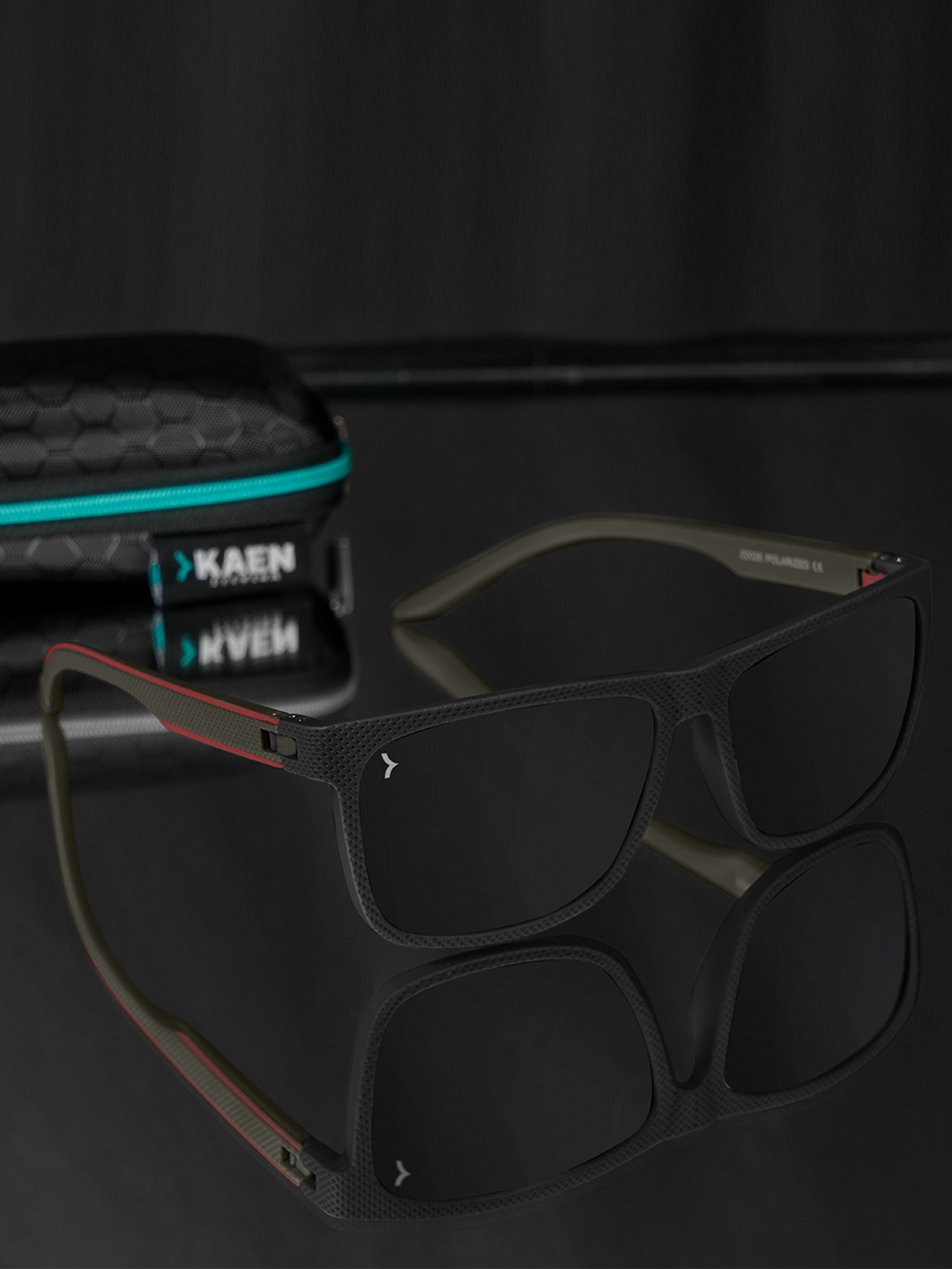 

Eyewearlabs Unisex Rectangle Sunglasses with Polarised Lens ELKASKrisC2, Black