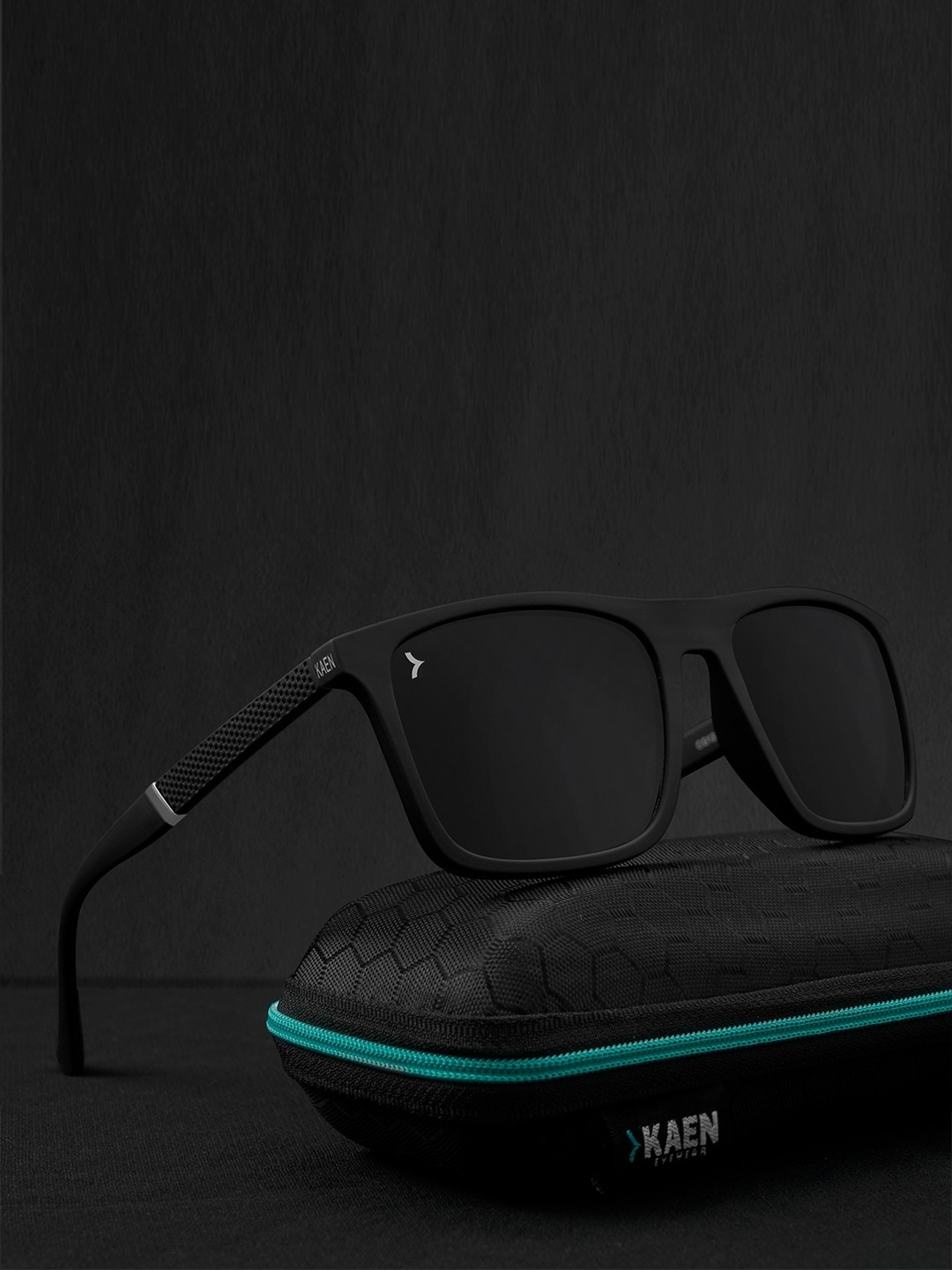 

Eyewearlabs Unisex Rectangle Sunglasses with Polarised Lens ELKASKian, Black