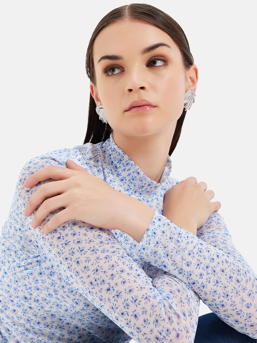

Kazo Floral Printed High Neck Ruched Satin Top, White