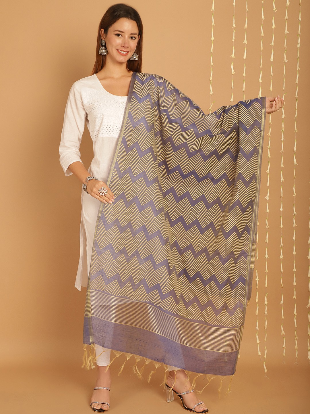 

SOUNDARYA Geometric Printed Banarasi Silk Dupatta, Purple