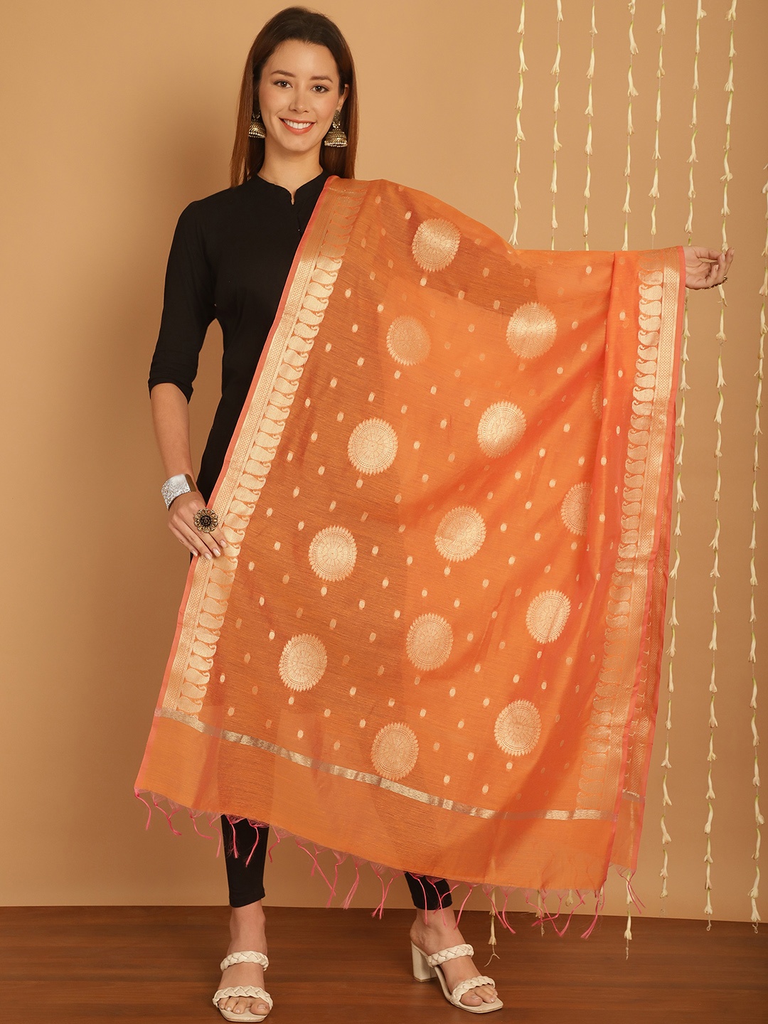 

SOUNDARYA Ethnic Motifs Woven Design Banarasi Silk Dupatta, Orange