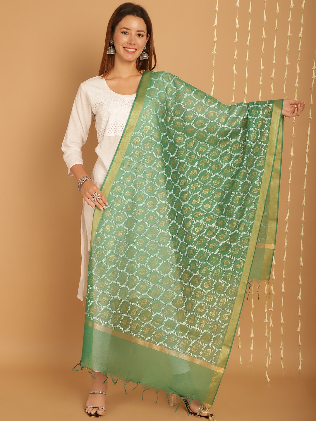 

SOUNDARYA Paisley Printed Banarasi Silk Dupatta, Green