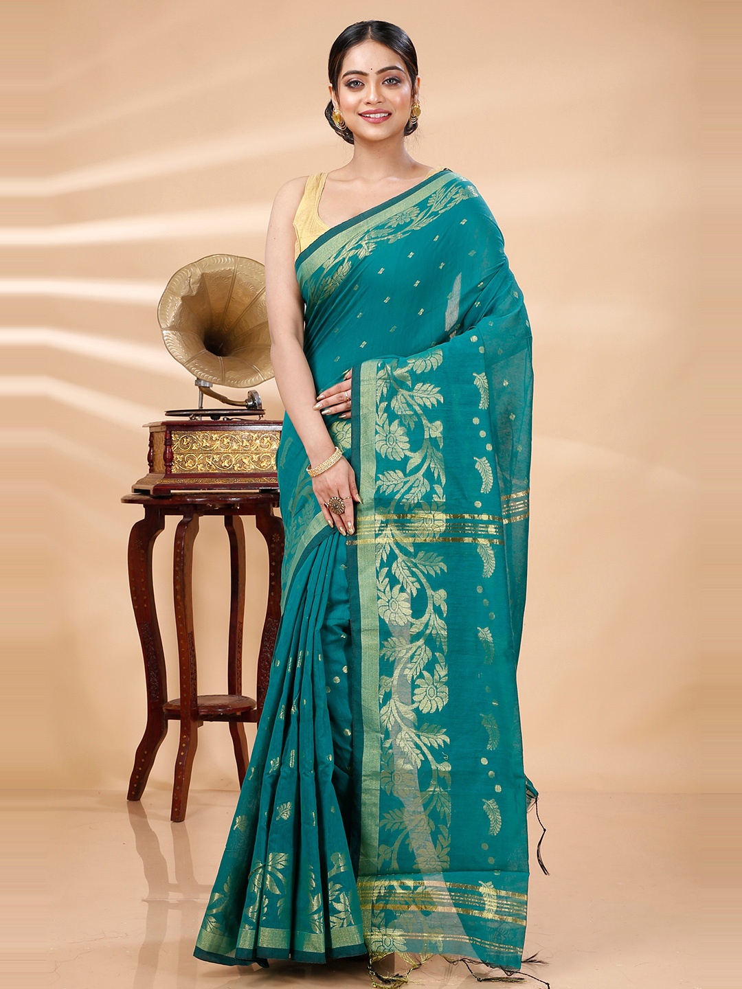 

DipDiya Ethnic Motifs Woven Design Zari Taant Saree, Sea green