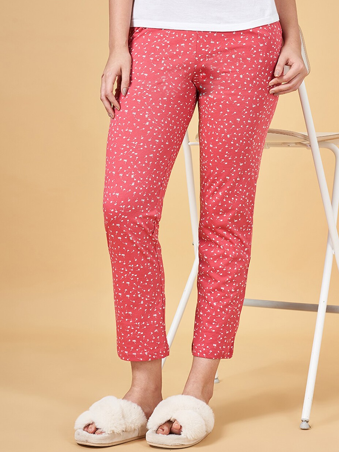 

Dreamz by Pantaloons Women Print Mid-Rise Pure Cotton Straight Lounge Pants, Pink