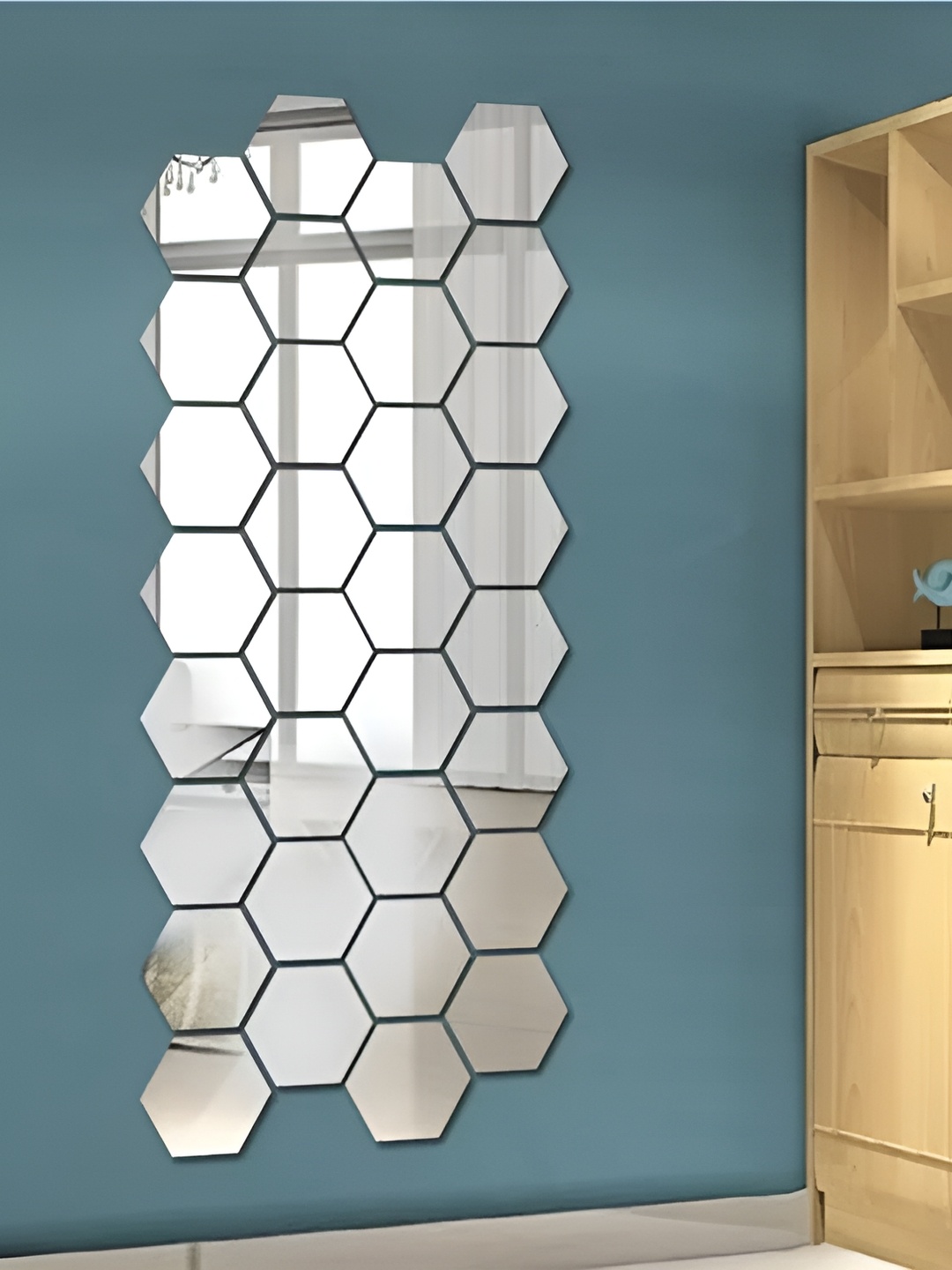 

WALLWEAR Silver Toned 32 Pieces Hexagon Shaped Self Adhesive Acrylic Wall Stickers