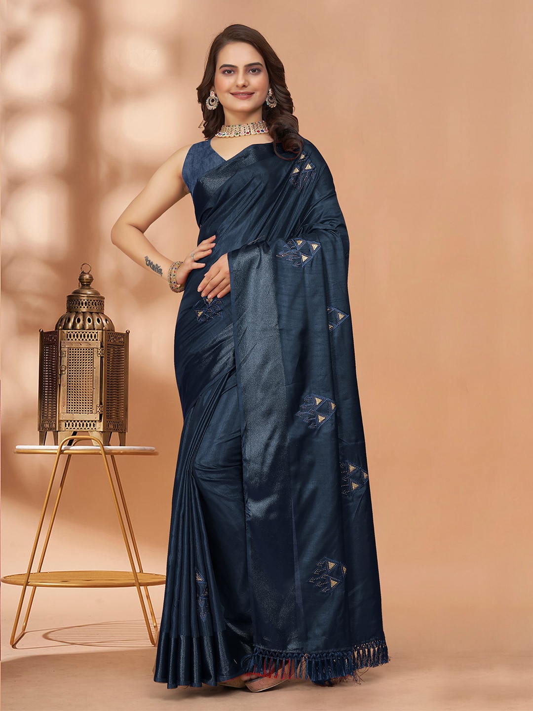 

Celeb Styles Geometric Embroidered Zari Saree, Navy blue