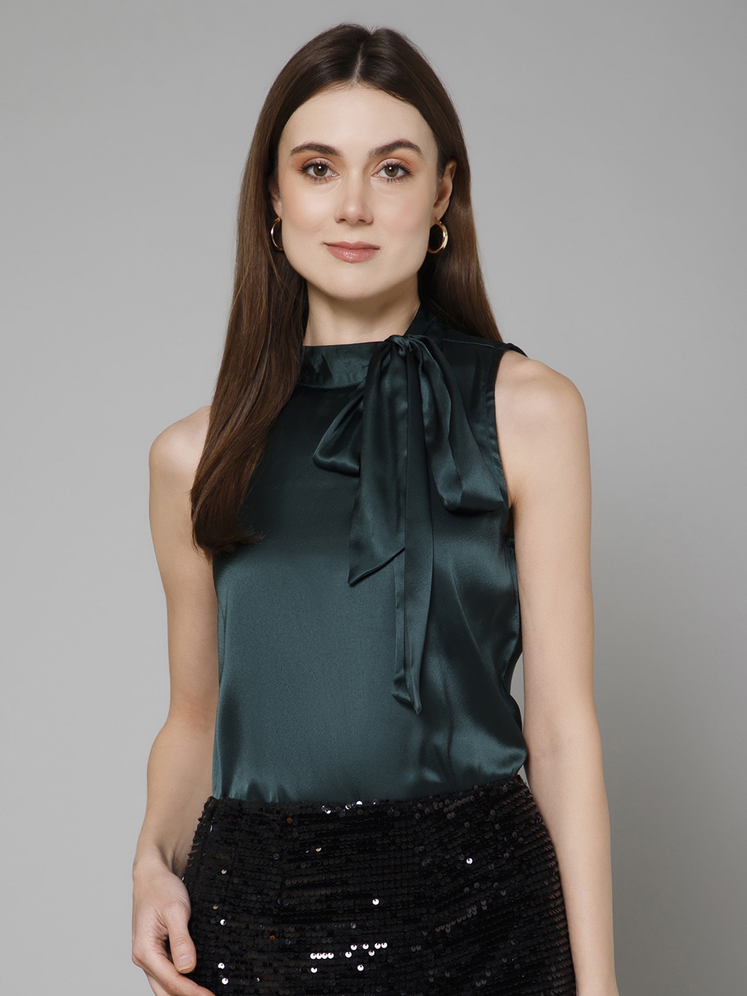 

PURYS Tie-Up Neck Satin Top, Green