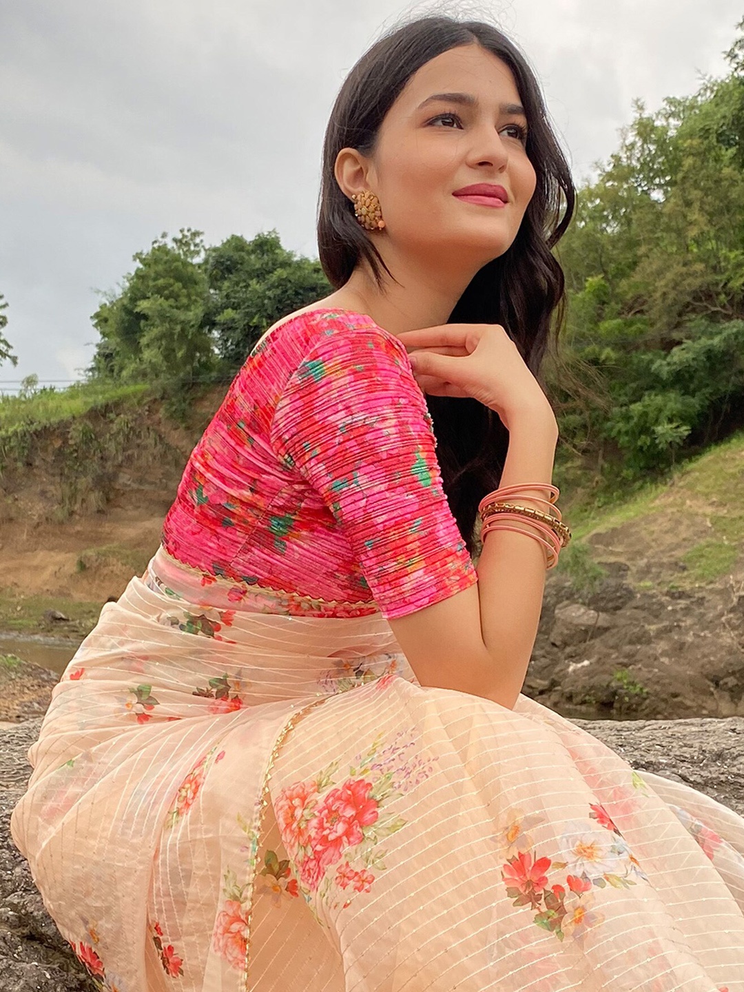 

Bindigasm's Advi Floral Printed Stretchable Velvet Saree Blouse, Pink