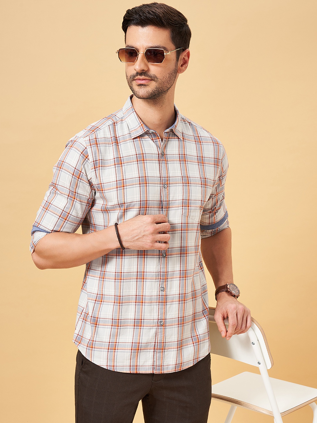 

BYFORD by Pantaloons Slim Fit Tartan Checked Pure Cotton Casual Shirt, Grey
