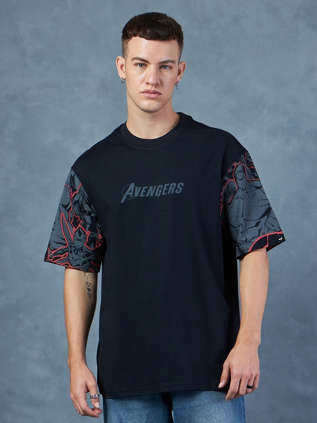 

Bewakoof Black Avengers Printed Round Neck Cotton Oversized T-shirt
