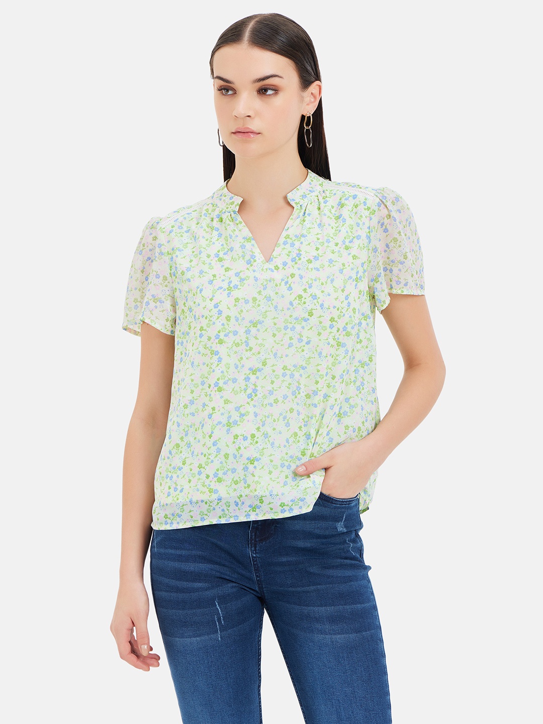 

Kazo Floral Printed Mandarin Collar Georgette Top, Green