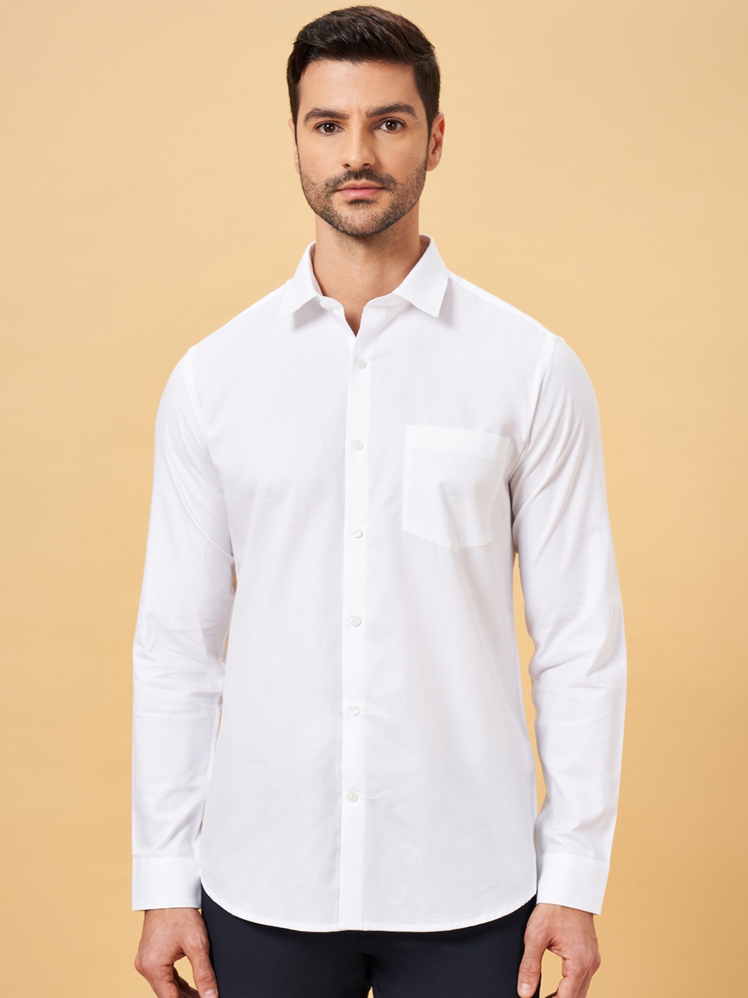 

Peregrine by Pantaloons Slim Fit Pure Cotton Formal Shirt, White