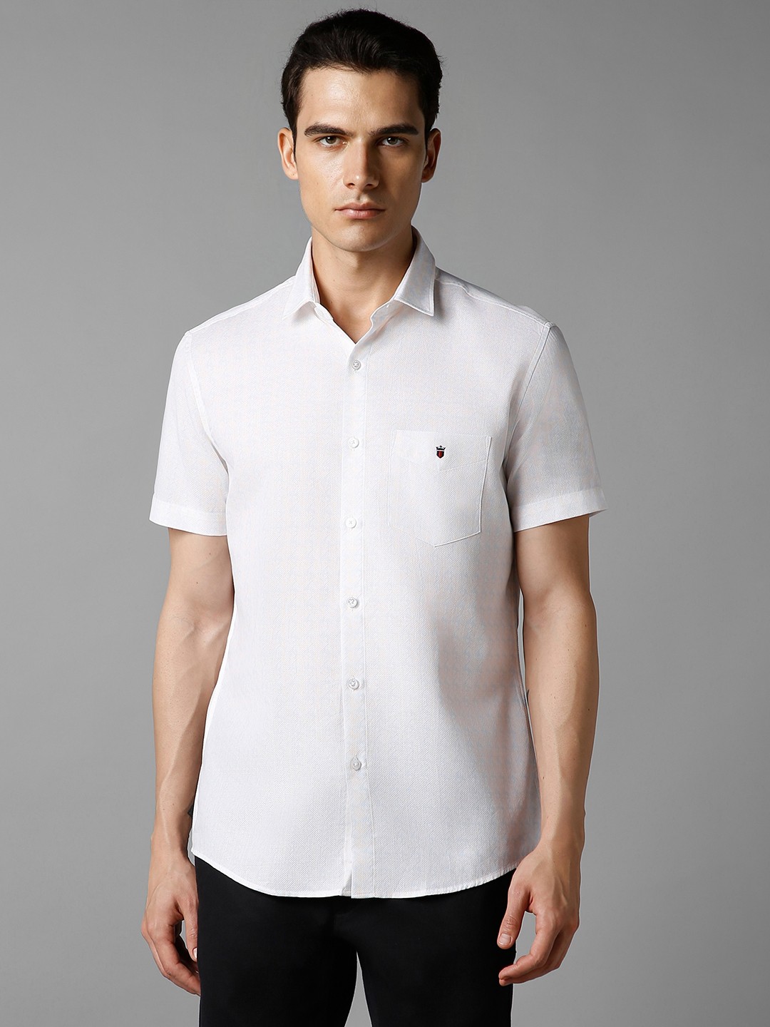 

Louis Philippe Sport Slim Fit Textured Spread Collar Short Sleeves Cotton Casual Shirt, White
