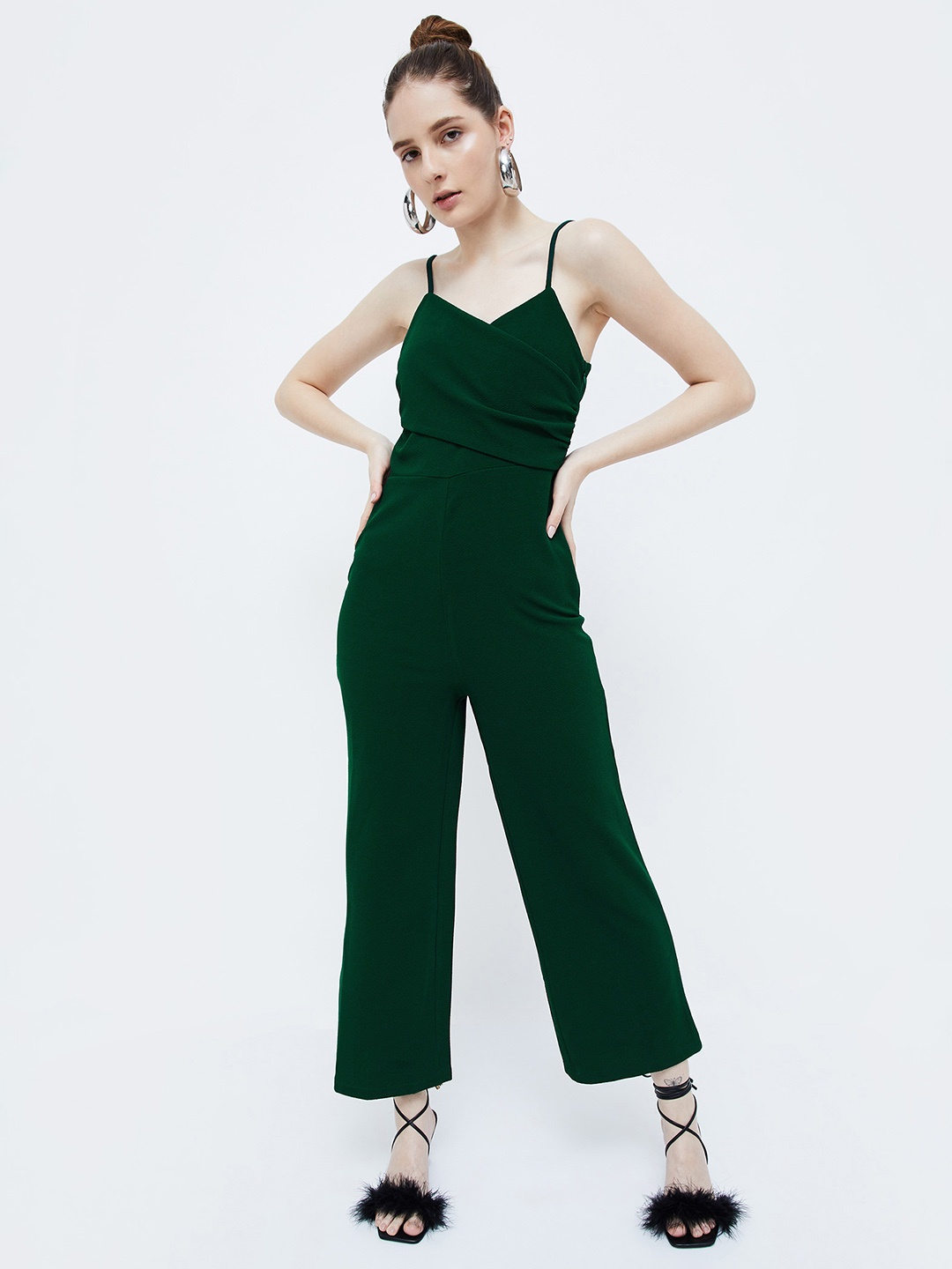 

Ginger by Lifestyle Shoulder Straps Basic Jumpsuit, Green