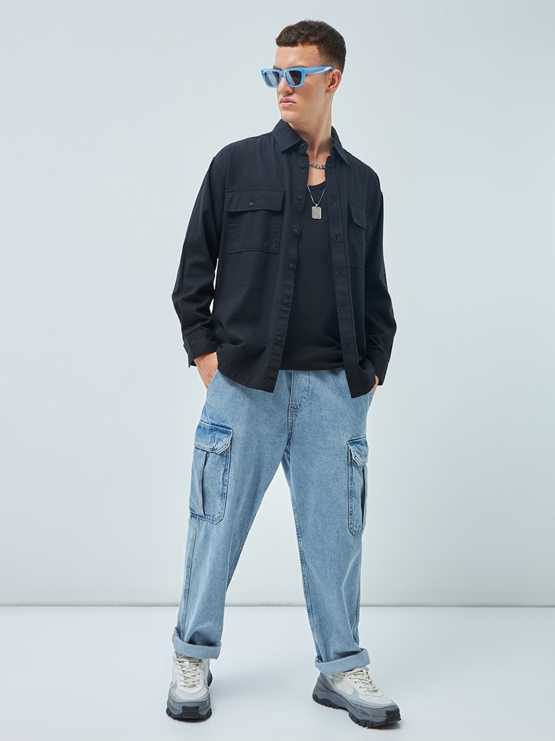 

Bewakoof Spread Collar Oversized Cotton Casual Shirt, Black