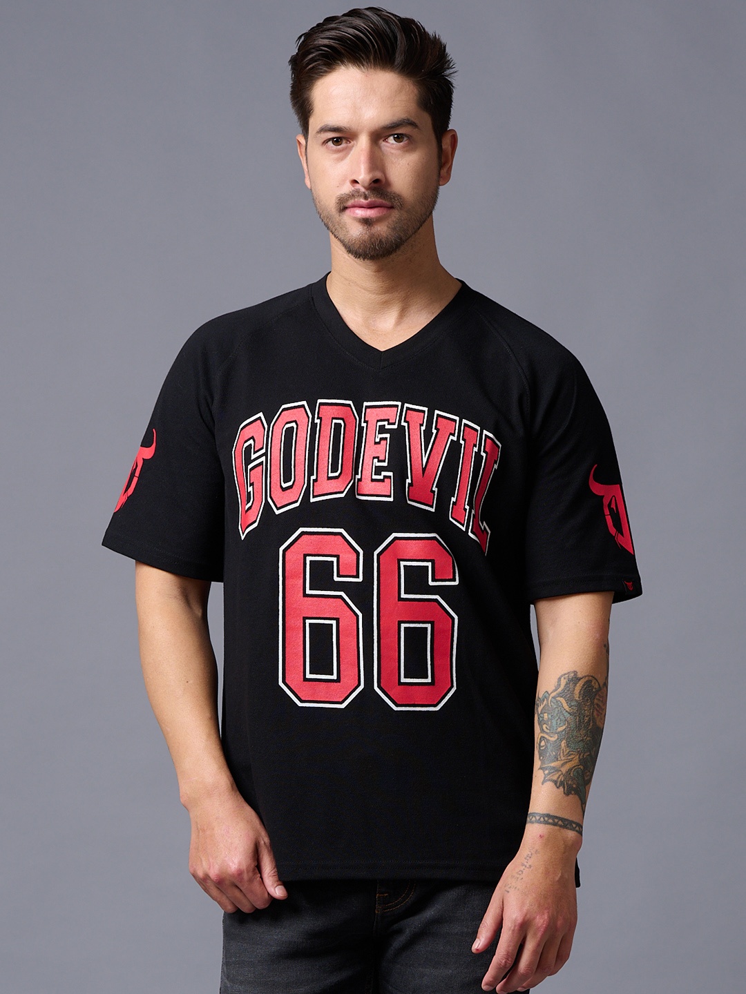 

GO DEVIL Typography Printed V-Neck Cotton T-shirt, Black