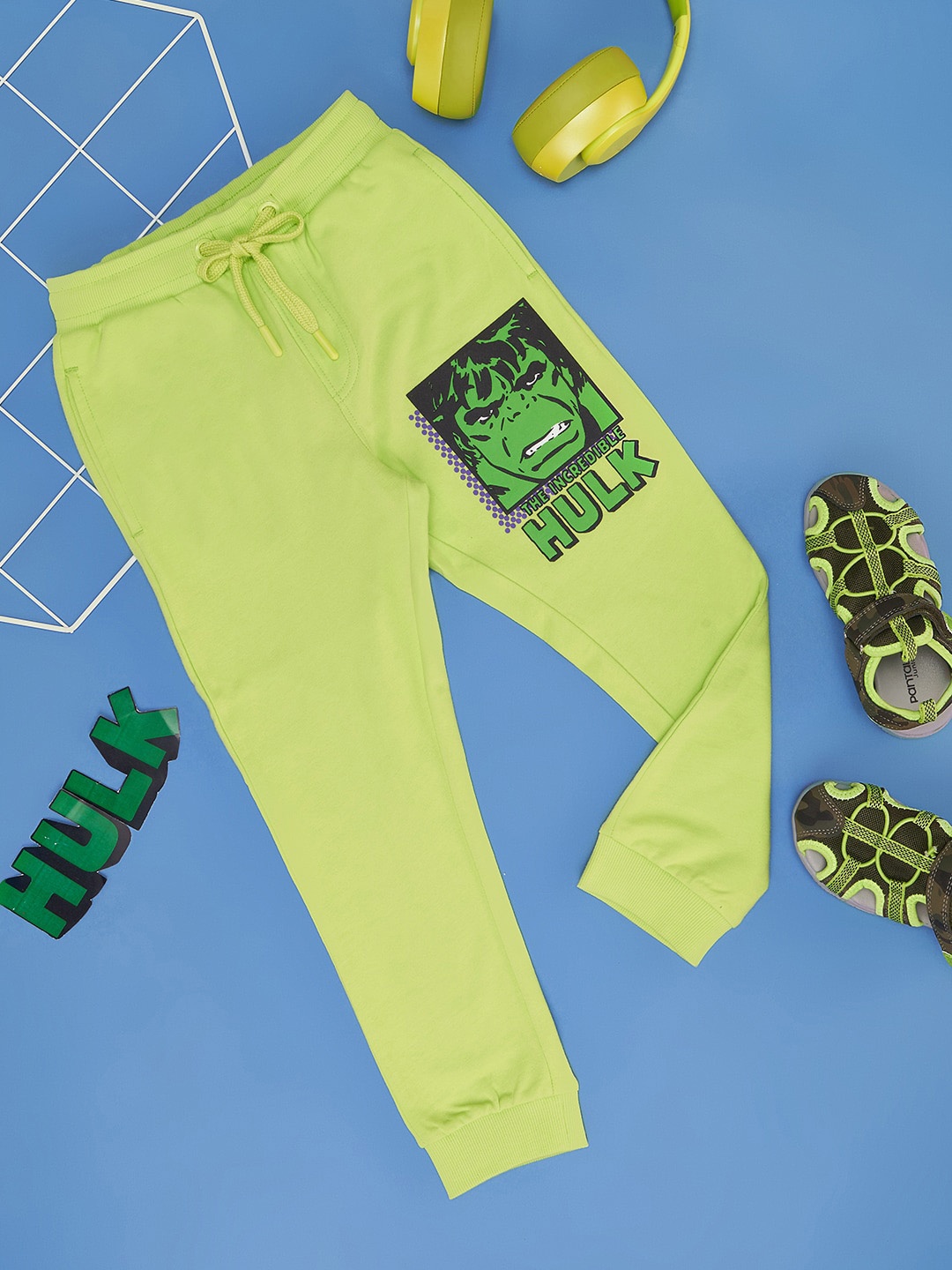 

Pantaloons Junior Boys Hulk Printed Pure Cotton Joggers, Green
