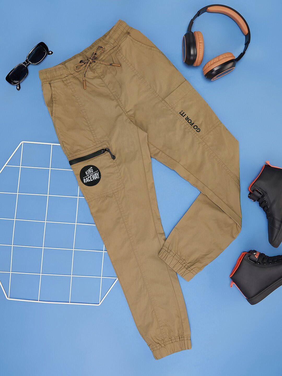 

Pantaloons Junior Boys Mid Rise Pure Cotton Joggers, Beige