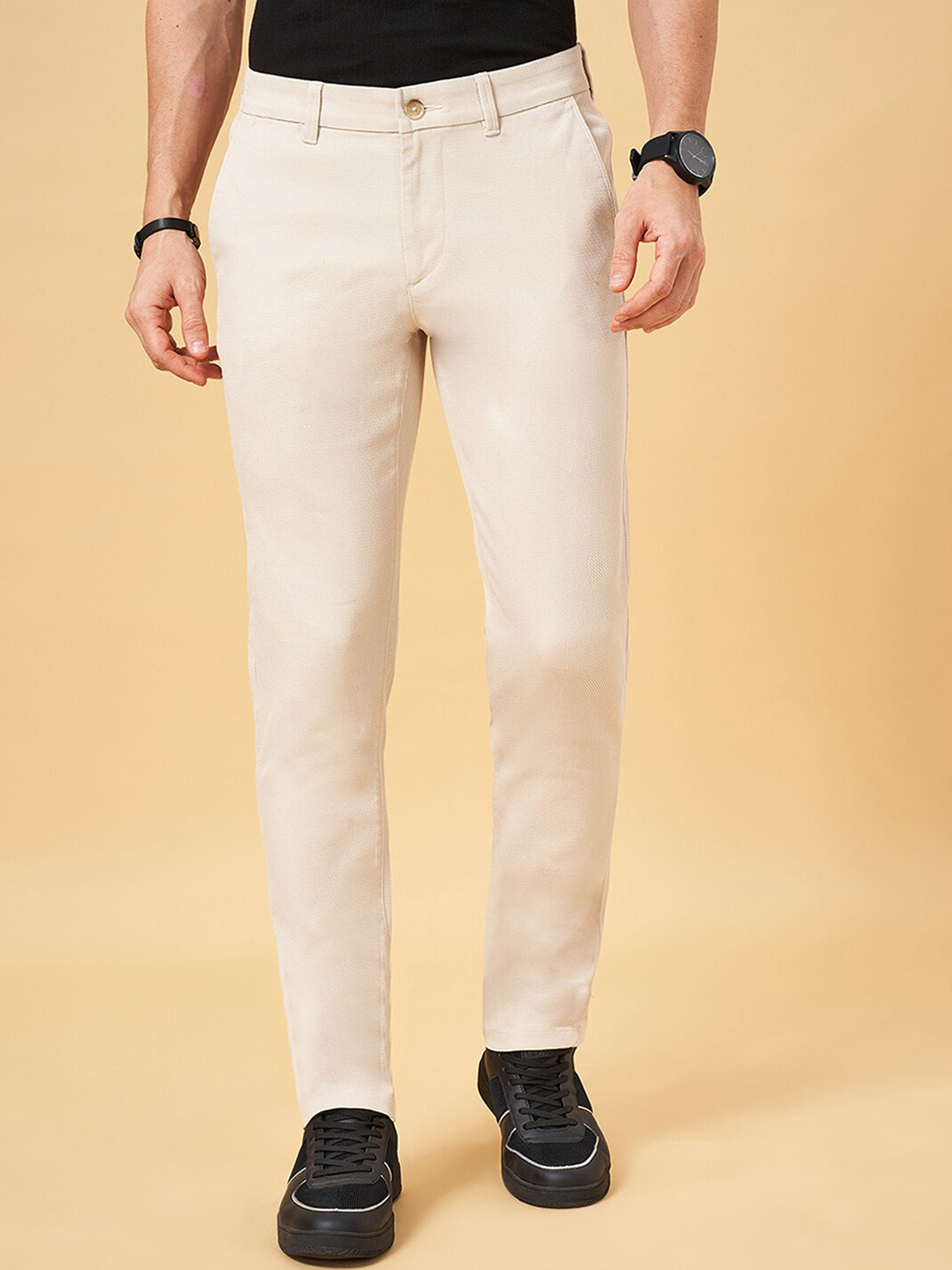 

BYFORD by Pantaloons Men Slim Fit Low-Rise Trousers, Beige
