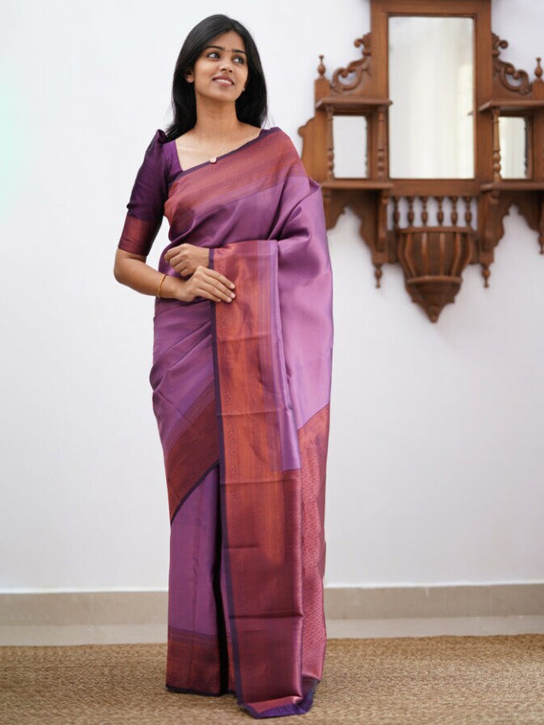 

nirja Fab Woven Design Zari Banarasi Saree, Purple