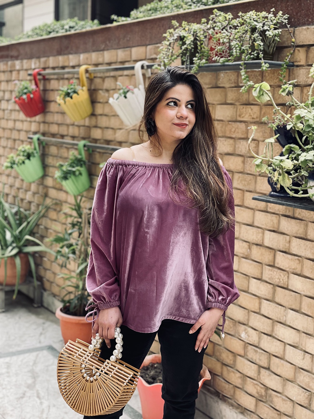 

LAKHINA COUTURE Plus Size Off-Shoulder Velvet Top, Mauve