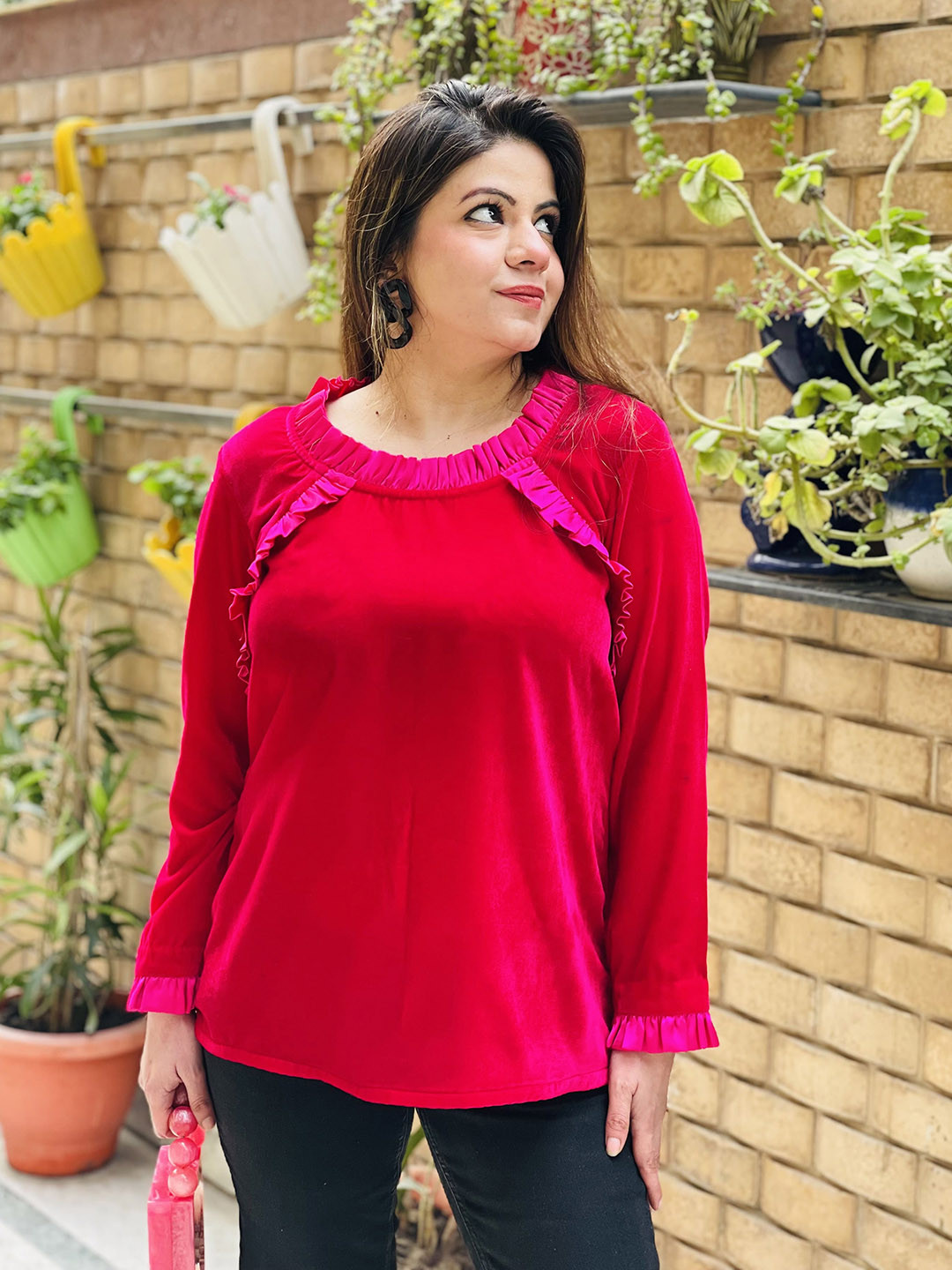 

LAKHINA COUTURE Round Neck Long Sleeves Ruffles Top, Pink