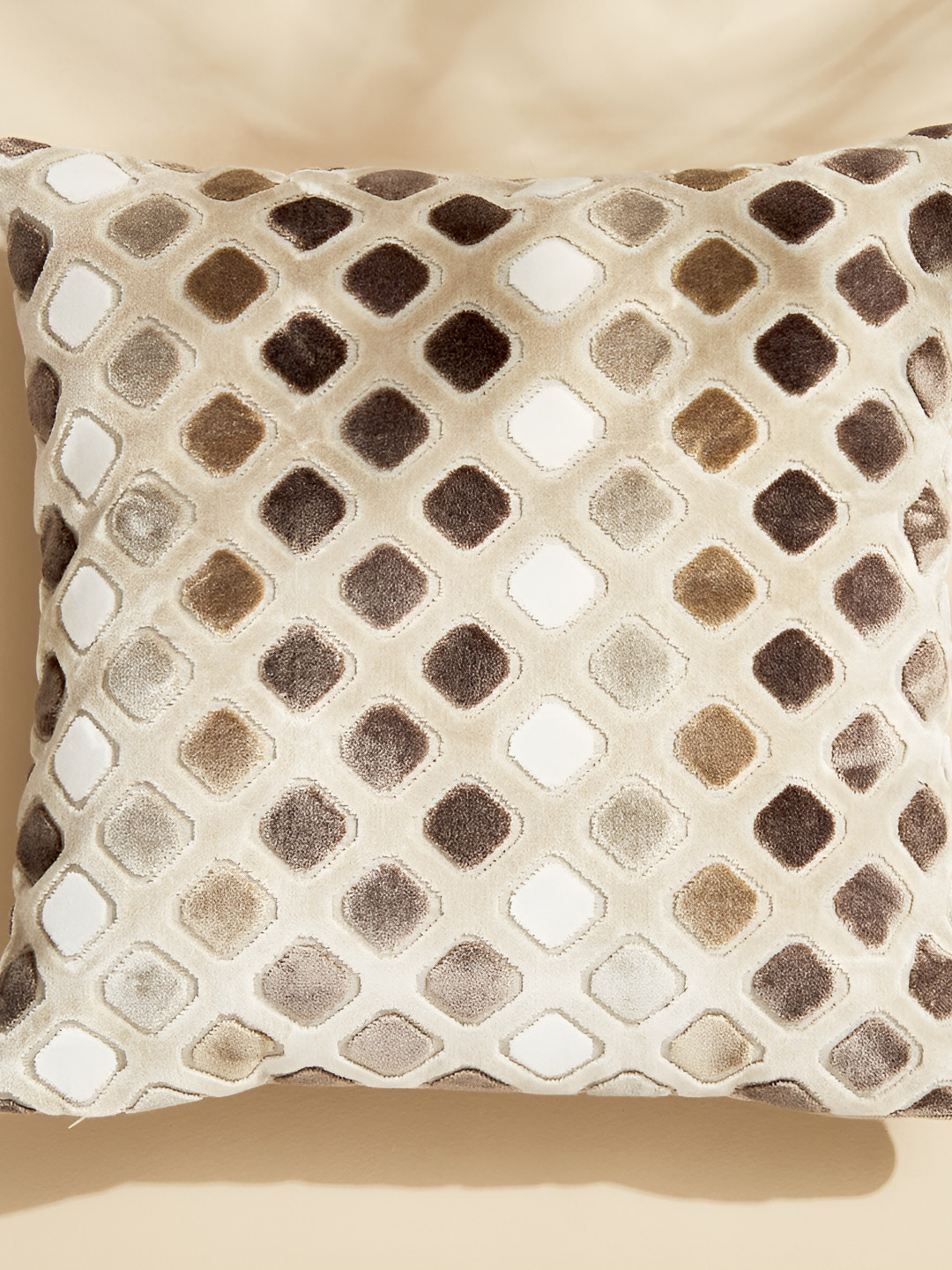 

Home Centre Moonlight Mallard Moonlight Mallard Jacquard Beige Self Design Cushion Covers