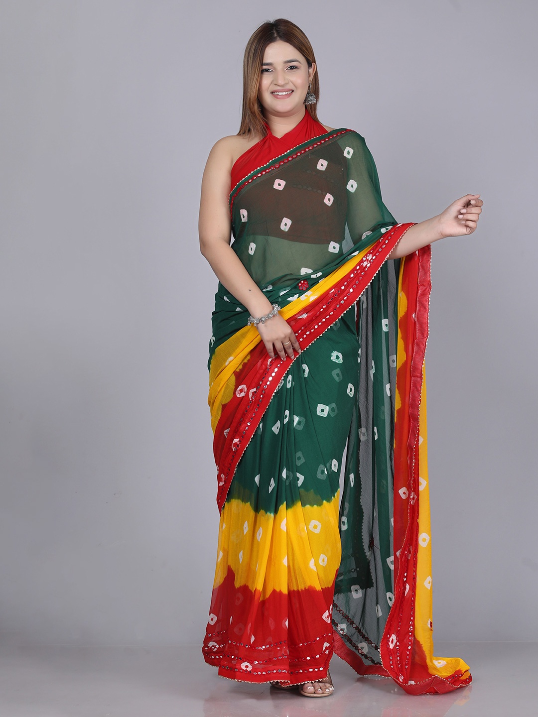 

VL SAREES Bandhani Gotta Patti Pure Chiffon Bandhani Saree, Green