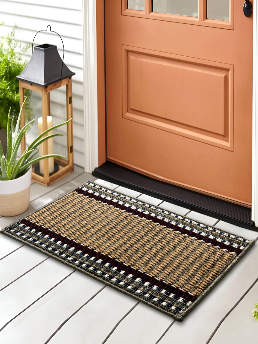 

Home Centre Freda Zebra Grey & Black Woven Design Anti-Skid Tufted Door Mat
