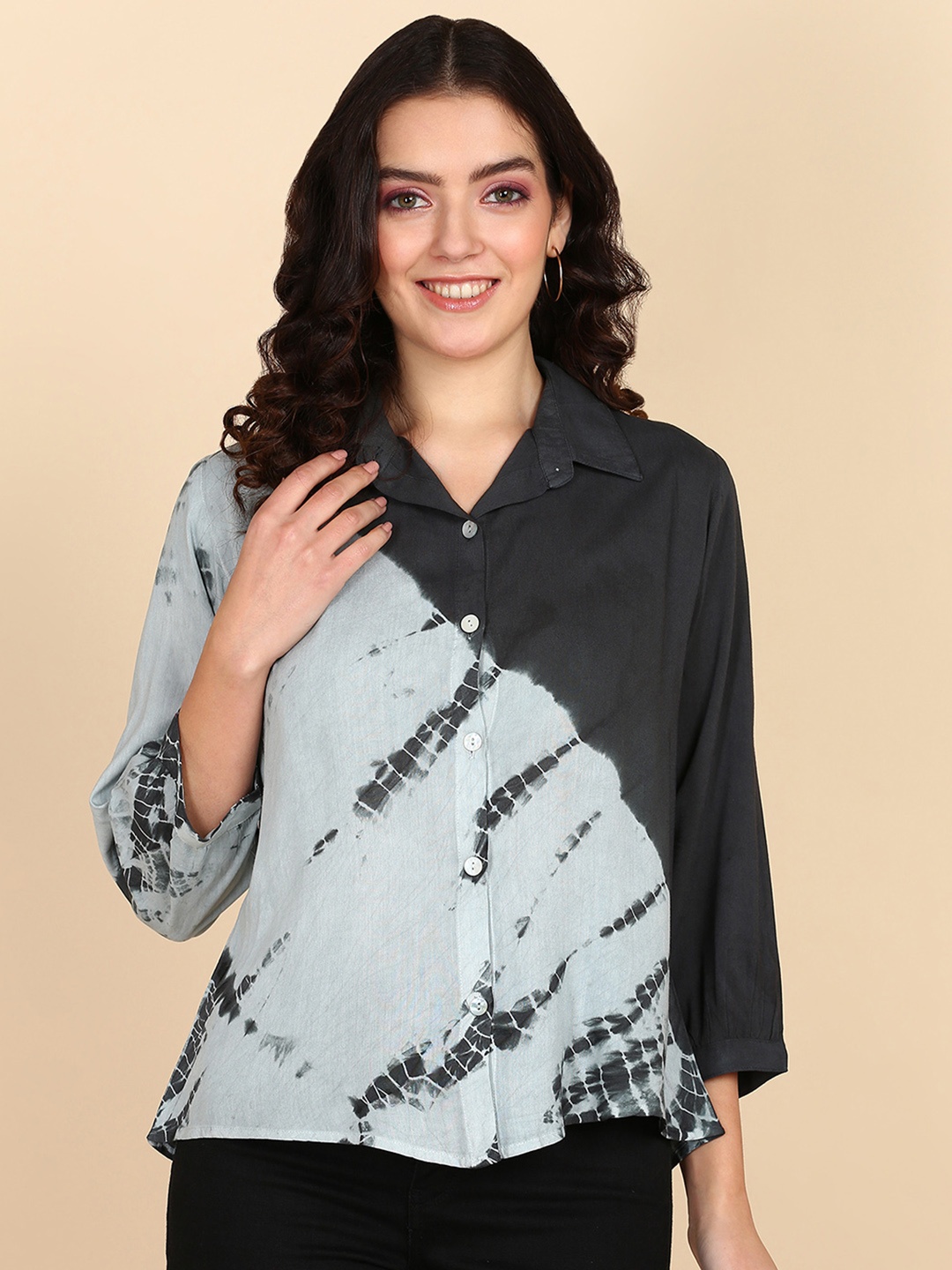 

Maaesa Relaxed Printed Casual Shirt, Black