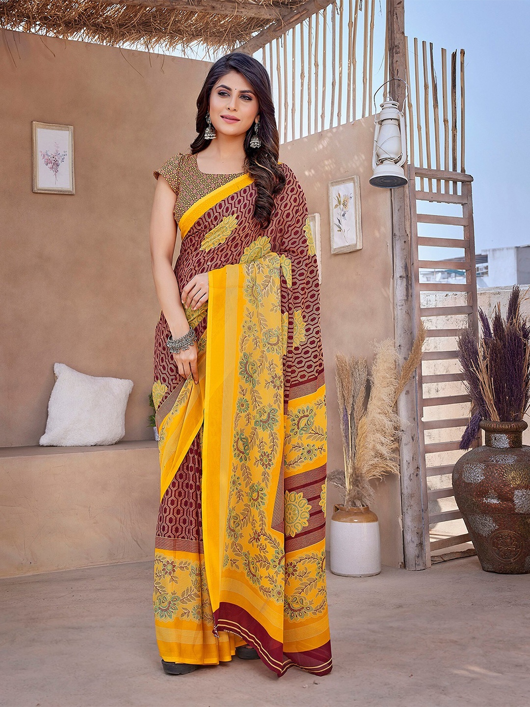 

KALINI Floral Printed Saree, Red