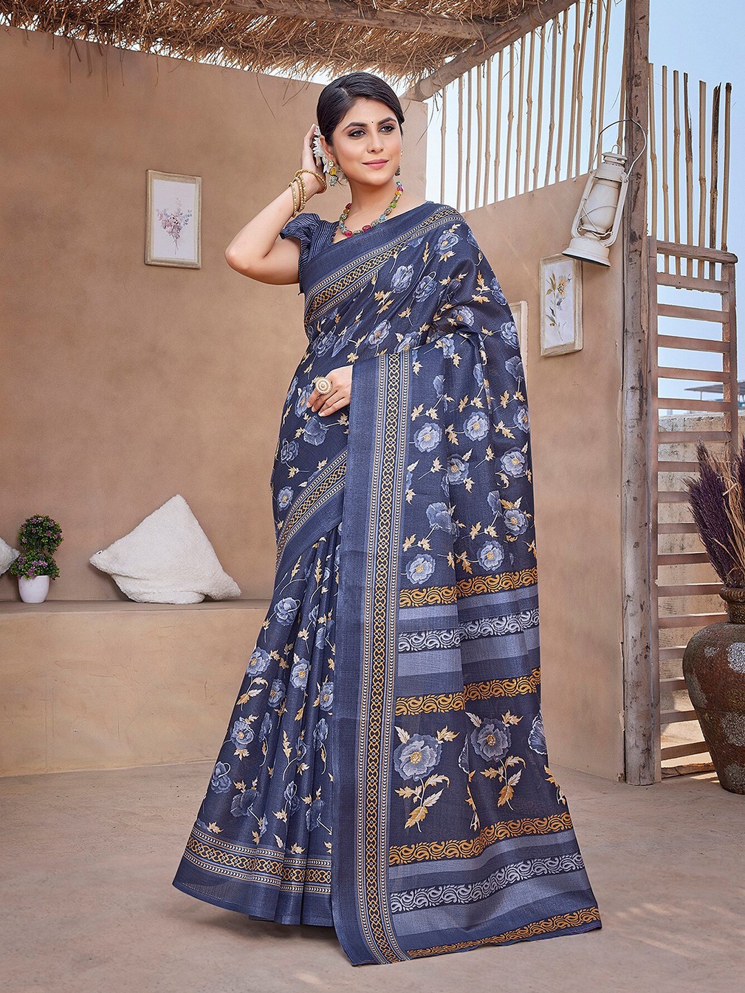 

KALINI Floral Printed Saree, Navy blue