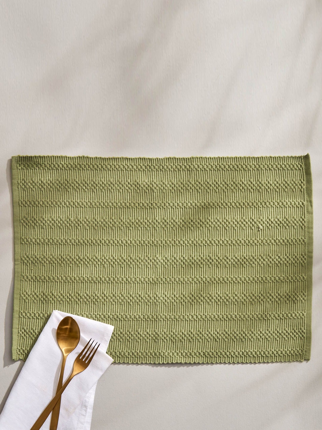 

Home Centre Drake Botanica Green Textured Cotton Table Placemat